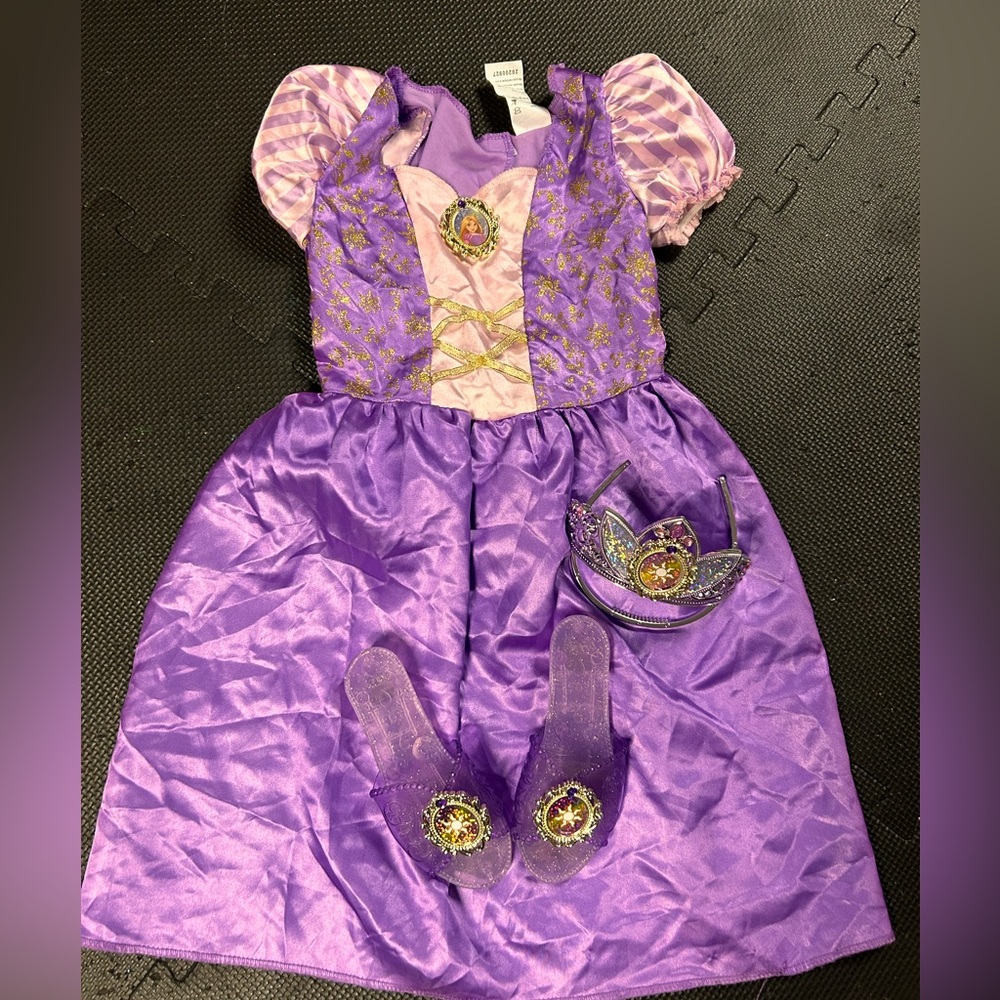 Rapunzel costume, including shoes and tiara. Size 4-6X.